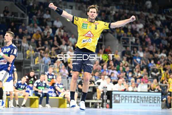 Handball I Herren I Saison 2022-2023 I Liqui Moly Handballbundesliga I 9. Spieltag I Rhein-Neckar Löwen - TSV Hannover-Burgdorf I 30.10.2022 Jubel von Uwe Gensheimer (#3, Rhein-Neckar Löwen)
Ort: Mannheim, Germany
Datum: 30.10.2022 - Uwe Gensheimer