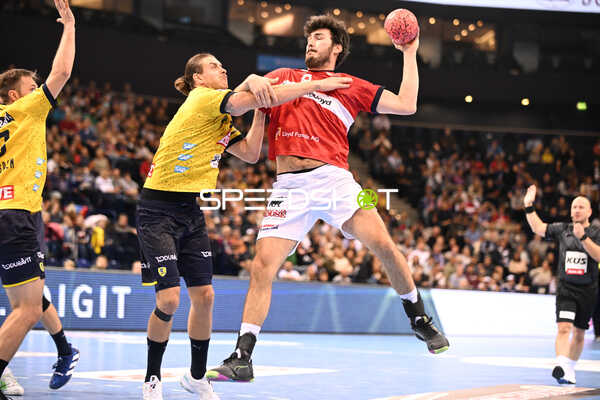Handball I Herren I Saison 2022-2023 I Liqui Moly Handballbundesliga I 10. Spieltag I Handball Sport Verein Hamburg - Rhein-Neckar Löwen I 06.11.2022 Wurf von Jacob Arenth Lassen (#9, Handball Sport Verein Hamburg) gegen Olle Forsell Schefvert (#25, Rhein-Neckar Löwen)
Ort: Hamburg, Germany
Datum: 06.11.2022