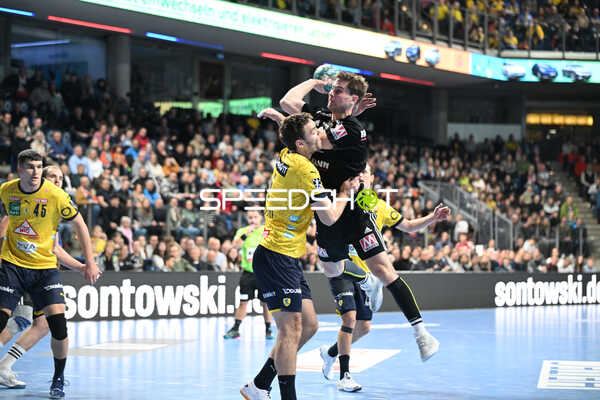 Handball I Herren I Saison 2022-2023 I Liqui Moly Handballbundesliga I 13. Spieltag I HC Erlangen - Rhein-Neckar Löwen I 19.11.2022