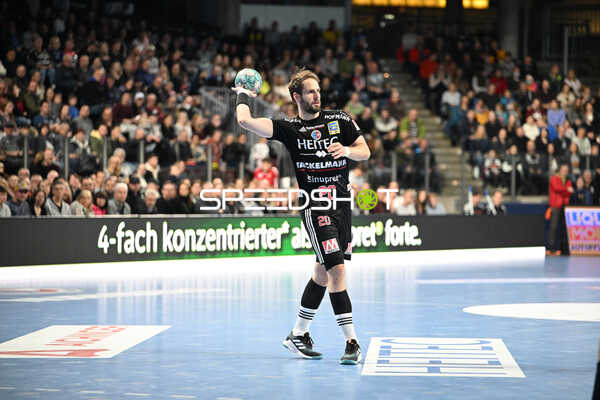 Handball I Herren I Saison 2022-2023 I Liqui Moly Handballbundesliga I 13. Spieltag I HC Erlangen - Rhein-Neckar Löwen I 19.11.2022