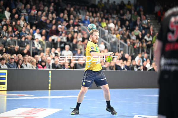 Handball I Herren I Saison 2022-2023 I Liqui Moly Handballbundesliga I 13. Spieltag I HC Erlangen - Rhein-Neckar Löwen I 19.11.2022