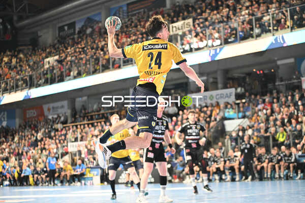 Handball I Herren I Saison 2022-2023 I Liqui Moly Handballbundesliga I 13. Spieltag I HC Erlangen - Rhein-Neckar Löwen I 19.11.2022