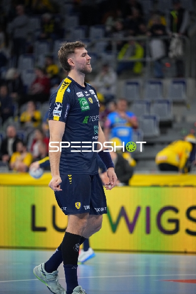 Jacob Lassen (9; HSV Hamburg) in Aktion