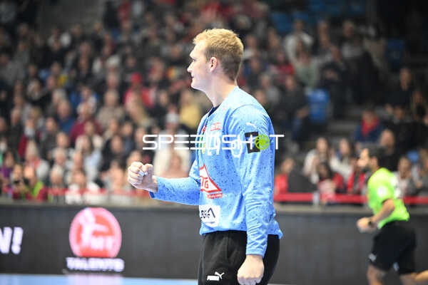 Handball I Herren I Saison 2022-2023 I DHB-Pokal I Achtelfinale I MT Melsungen - Rhein-Neckar Löwen I 21.12.2022 Jubel von David Späth (29, Rhein-Neckar Löwen)
Ort: Kassel, Germany
Datum: 21.12.2022 - Jubel von David Späth