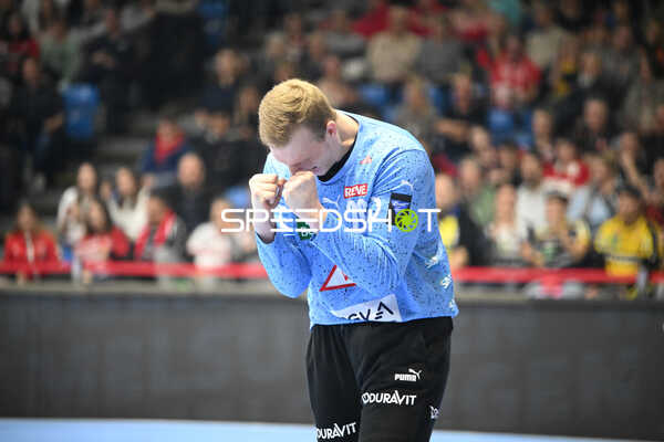 Handball I Herren I Saison 2022-2023 I DHB-Pokal I Achtelfinale I MT Melsungen - Rhein-Neckar Löwen I 21.12.2022 Jubel von David Späth (29, Rhein-Neckar Löwen)
Ort: Kassel, Germany
Datum: 21.12.2022 - Jubel von David Späth