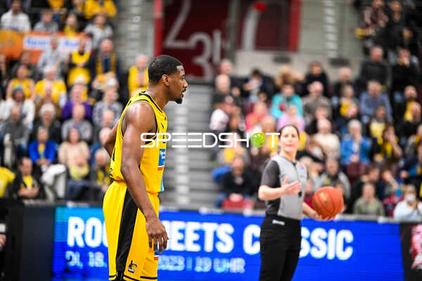 Basketball I Herren I Saison 2022-2023 I easyCredit BBL I 11. Spieltag I MHP Riesen Ludwigsburg - ratiopharm Ulm I 27.12.2022