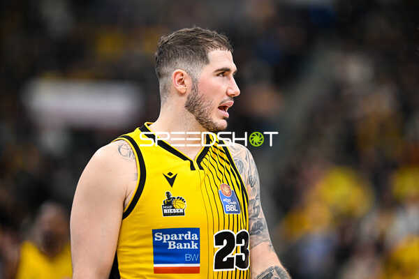 Basketball I Herren I Saison 2022-2023 I easyCredit BBL I 11. Spieltag I MHP Riesen Ludwigsburg - ratiopharm Ulm I 27.12.2022