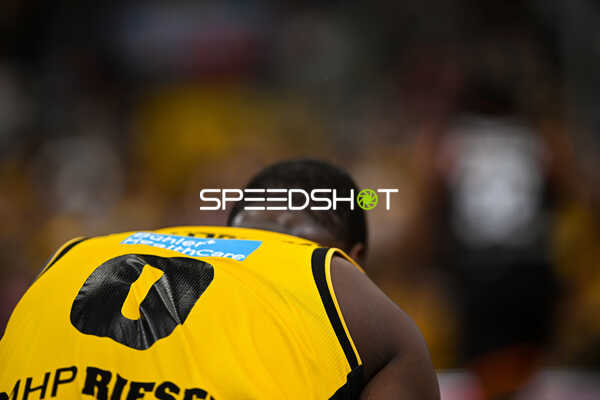 Basketball I Herren I Saison 2022-2023 I easyCredit BBL I 11. Spieltag I MHP Riesen Ludwigsburg - ratiopharm Ulm I 27.12.2022