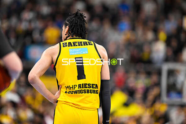 Basketball I Herren I Saison 2022-2023 I easyCredit BBL I 11. Spieltag I MHP Riesen Ludwigsburg - ratiopharm Ulm I 27.12.2022 Jonathan Bähre (1, MHP Riesen Ludwigsburg)
Ort: Ludwigsburg, Germany
Datum: 27.12.2022 - Jonathan Bähre