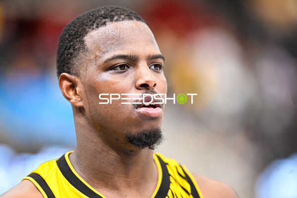 Basketball I Herren I Saison 2022-2023 I easyCredit BBL I 11. Spieltag I MHP Riesen Ludwigsburg - ratiopharm Ulm I 27.12.2022 Ben Shungu (8, MHP Riesen Ludwigsburg)Ludwigsburg)
Ort: Ludwigsburg, Germany
Datum: 27.12.2022 - Ben Shungu