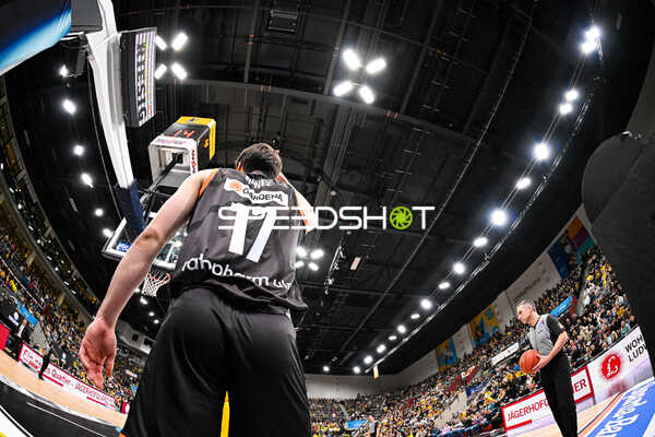 Basketball I Herren I Saison 2022-2023 I easyCredit BBL I 11. Spieltag I MHP Riesen Ludwigsburg - ratiopharm Ulm I 27.12.2022