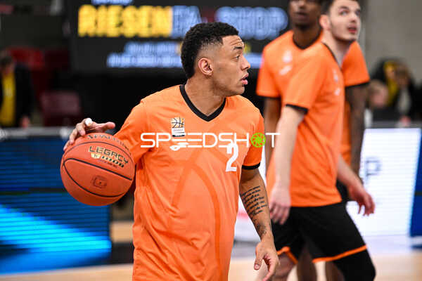 Basketball I Herren I Saison 2022-2023 I easyCredit BBL I 11. Spieltag I MHP Riesen Ludwigsburg - ratiopharm Ulm I 27.12.2022