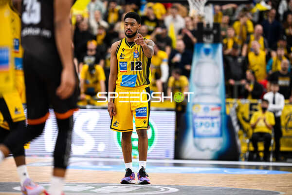 Basketball I Herren I Saison 2022-2023 I easyCredit BBL I 11. Spieltag I MHP Riesen Ludwigsburg - ratiopharm Ulm I 27.12.2022 Jhonathan Dunn (12, MHP Riesen Ludwigsburg)
Ort: Ludwigsburg, Germany
Datum: 27.12.2022 - Jhonathan Dunn