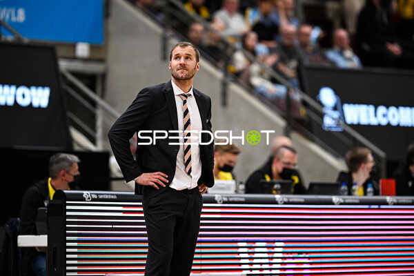 Basketball I Herren I Saison 2022-2023 I easyCredit BBL I 11. Spieltag I MHP Riesen Ludwigsburg - ratiopharm Ulm I 27.12.2022 Anton Gavel (Coach, ratiopharm Ulm)
Ort: Ludwigsburg, Germany
Datum: 27.12.2022