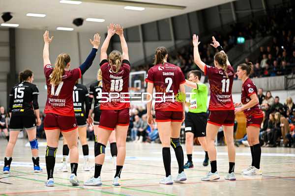 Handball I Frauen I Saison 2022-2023 I 1. HBF I 11. Spieltag I VfL Waiblingen - Buxtehuder SV I 07.01.2023