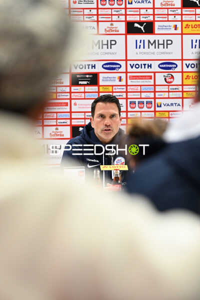 Fußball I Herren I Saison 2022-2023 I 2. Bundesliga I 18. Spieltag I 1. FC Heidenheim 1846 - F.C. Hansa Rostock I 28.01.2023 Patrick Glöckner (Trainer, F.C. Hansa Rostock) bei der Pressekonferenz
Ort: Heidenheim, Germany
Datum: 28.01.2023