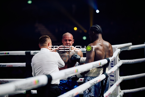 Boxer in Ringside Zone