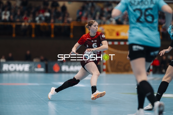 Nina Engel (6; HSG Bensheim/Auerbach) in Aktion