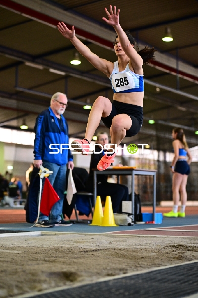 Weber Antonia im Weitsprung