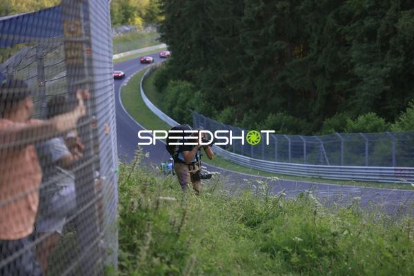 Fotograf an der Rennstrecke