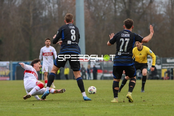 Zweikampf um den Ball