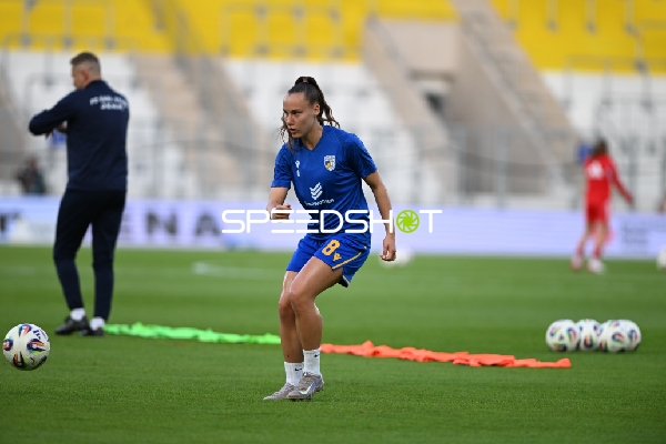 Felicia Sträßer in Aktion