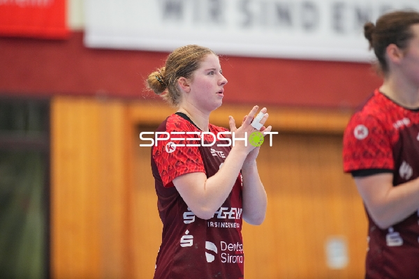 Nina Engel (6; HSG Bensheim/Auerbach) in Aktion
