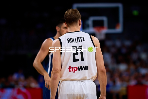 Justus Hollatz (21; Deutschland) auf dem Court