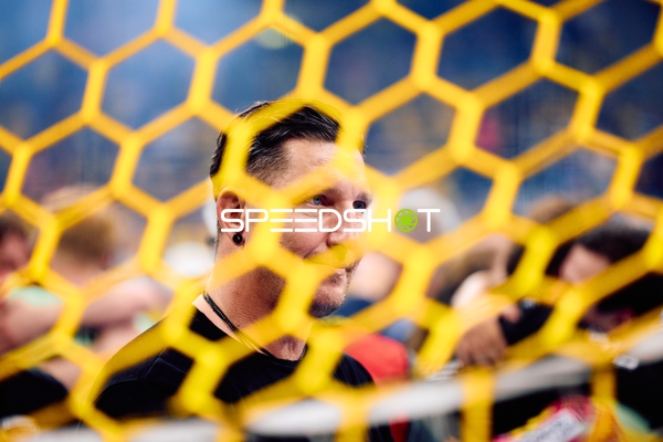 Offizielle Person hinter Tornetz