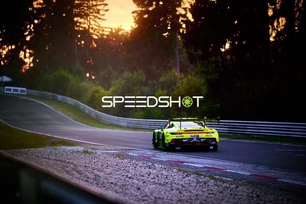 Rennfahrzeug auf der Nordschleife