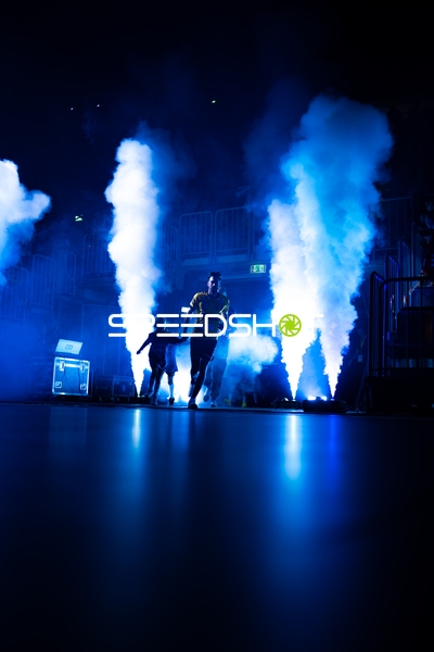 Patrick Groetzki (24; Rhein Neckar Löwen) beim Einlauf