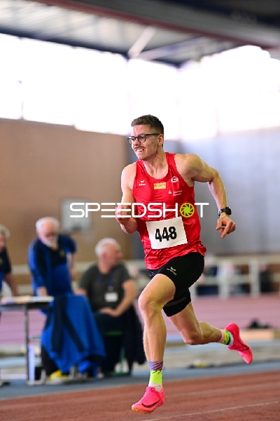 Schlangen Dustin (448; LG Rhein-Wied) sprintet dynamisch