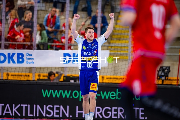 Ivan Snajder (82, ThSV Eisenach) jubelt