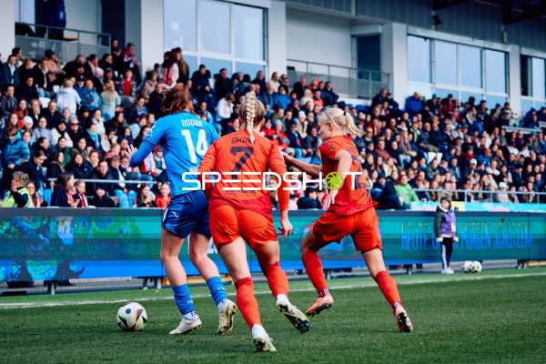 TSG Hoffenheim vs FC Bayern Frauen - 09.02.2025 -14:00 Uhr