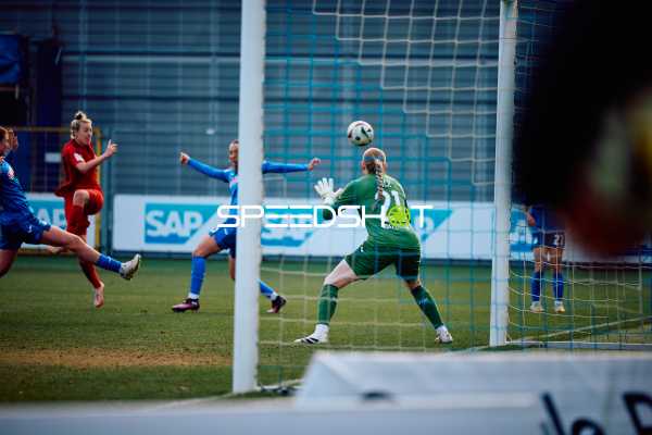 TSG Hoffenheim vs FC Bayern Frauen - 09.02.2025 -14:00 Uhr