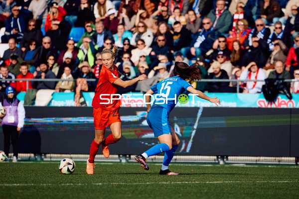 TSG Hoffenheim vs FC Bayern Frauen - 09.02.2025 -14:00 Uhr