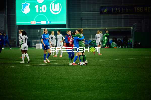 DFB Pokal TSG Hoffenheim Frauen vs Vfl Wolfsburg