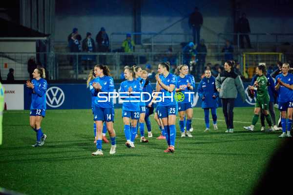DFB Pokal TSG Hoffenheim Frauen vs Vfl Wolfsburg