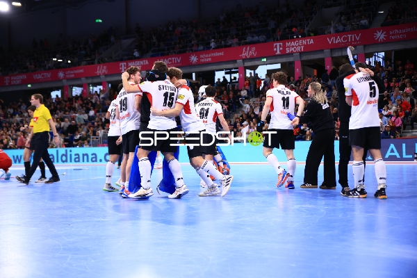 Jubel bei Florian STEYRER (15; Österreich) und Maximilian KELNER (19; Österreich)