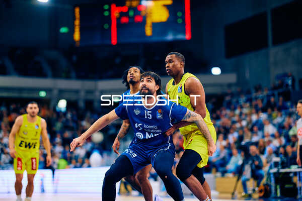 MLP Academic vs EWE Baskets Oldenburg - SNP DOME Heidelberg - 15:00 Uhr