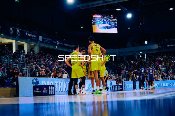 MLP Academic vs EWE Baskets Oldenburg - SNP DOME Heidelberg - 15:00 Uhr