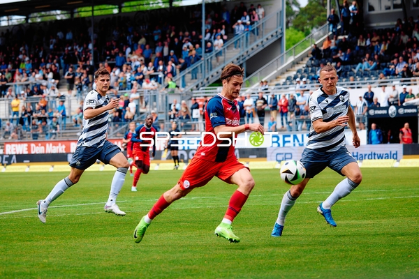 Angriff FC Hansa Rostock gegen SV Sandhausen