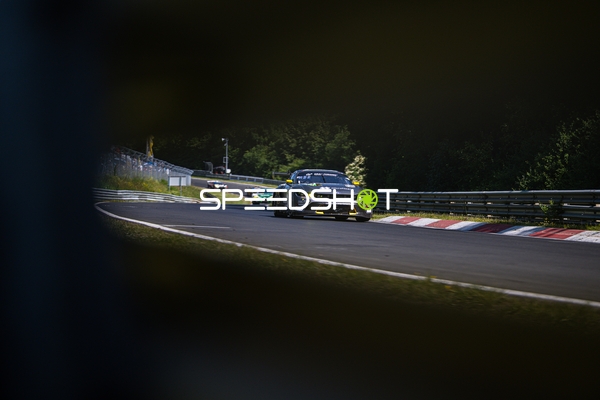 Rennfahrzeug auf der Nordschleife