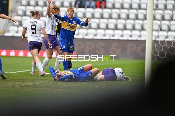 Zweikampf mit Verletzung