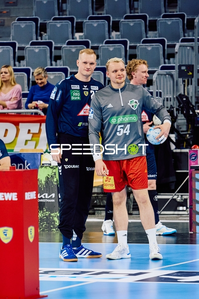 Spieler beim Aufwärmen