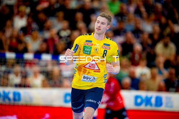 Torjubel Tim Nothdurft (8;Rhein Neckar Löwen)