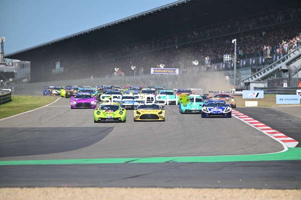 24h Rennen 2025 Nürburgring Start