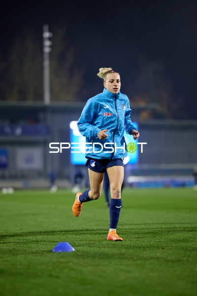 Spielerin beim Aufwärmen