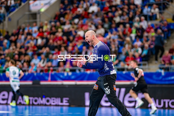 Torwartjubel Bart Ravensbergen (1;Frisch Auf Göppingen)