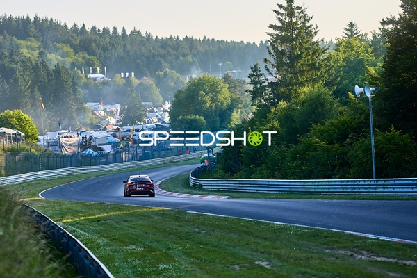 Rennfahrzeug auf der Nordschleife